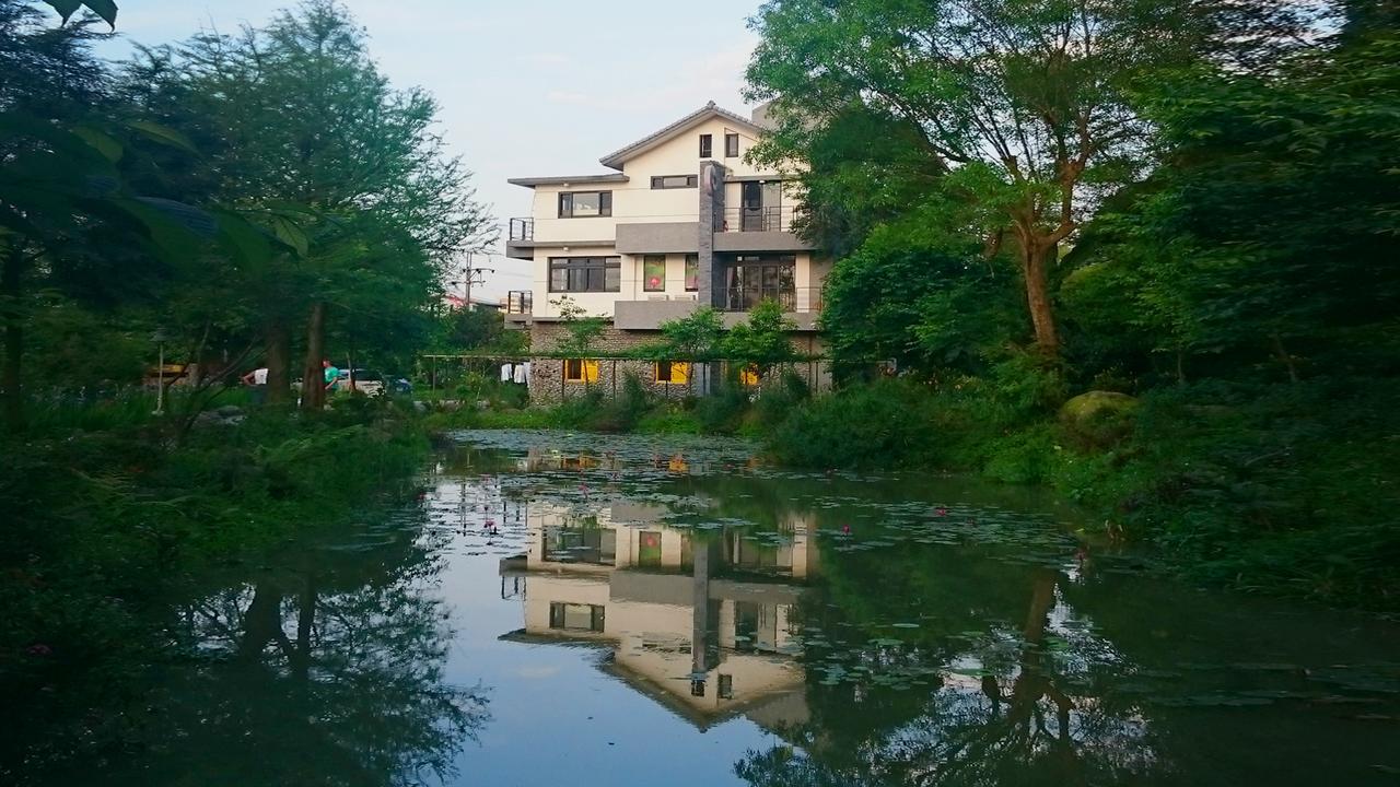 Stone House Homestay Yilan Екстер'єр фото